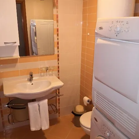 Emerald Beach And Spa , Satin 705 , Macedonia Street 61, Nesebar 8238 , Daire *